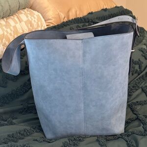 Stylish Blue Bucket Bag